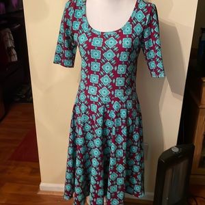 Large LulaRoe Nicole